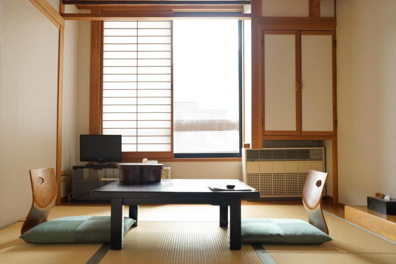 מטסומוטו Nakanoyu Onsen Ryokan מראה חיצוני תמונה